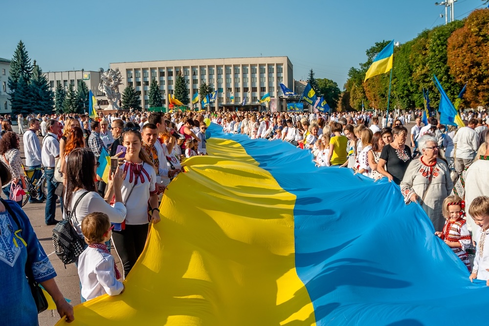 Ukrainian Christians sharing the Gospel